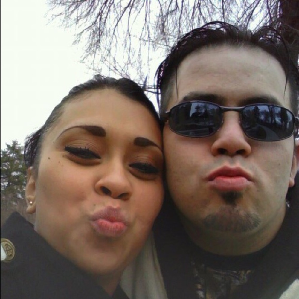 Meet your Poshers Alex & Yesi
